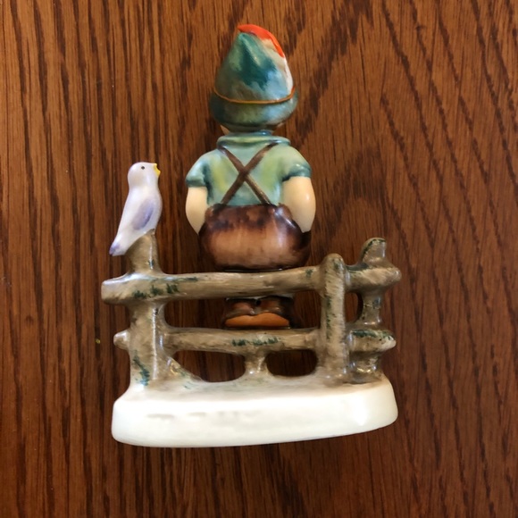 4 inch Hummel Figurine “Wayside Harmony” Boy Sitting on Fence with Bird—1938. - Picture 2 of 3